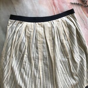 J. Crew cream pleated skirt A163